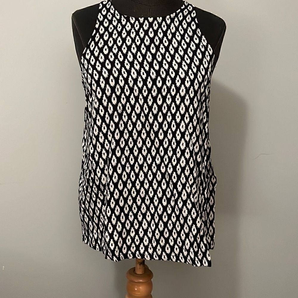 Old Navy Women's Black Sleeveless Keyhole Back Geometric Tank Top